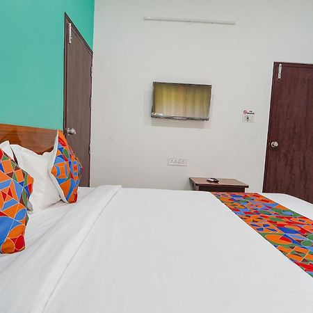 Fabhotel Metro Suites - Nr Esi Hospital バンガロール エクステリア 写真