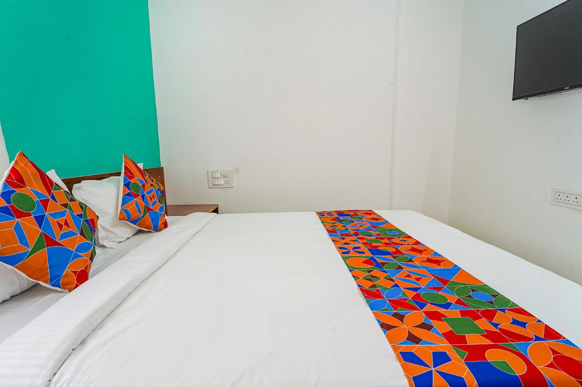 Fabhotel Metro Suites - Nr Esi Hospital バンガロール エクステリア 写真