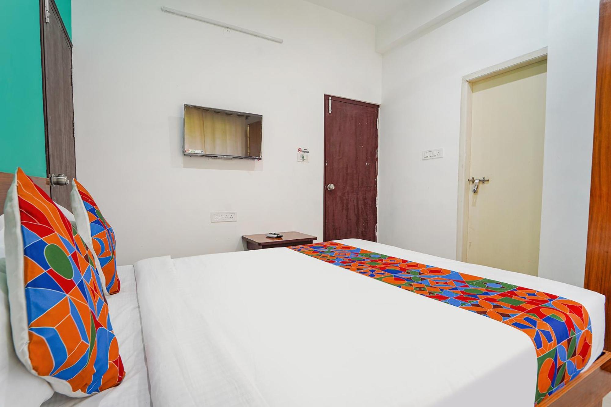 Fabhotel Metro Suites - Nr Esi Hospital バンガロール エクステリア 写真